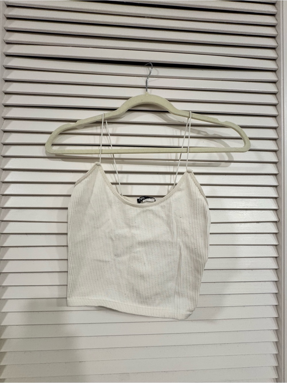 Zara Cream Ribbed Spaghetti-Strap Crop Camisole